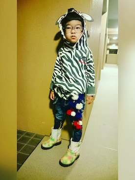 「BOOFOOWOO」｜「アイテム（ワンピース/ドレス）」を使った、touma_mamaさん（キッズ・100cm）の秋コーディネート