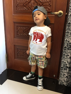 「アイテム（カーゴパンツ、イエロー系）」を使った、瑋苓 羅さん（キッズ・90cm）の夏コーディネート