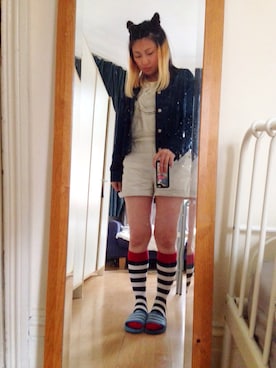 「PANTONE（パントーン）のアイテム」を使った、mayerさん（レディース・154cm）の春コーディネート