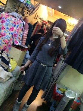 「アイテム（その他シューズ、グレー系）」を使った、肯迪丝cicichanさん（レディース・158cm）の春コーディネート