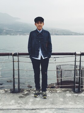 「Bape」｜「アイテム（デニムジャケット）」を使った、Ikenna Hsiehさん（メンズ・172cm）の春コーディネート