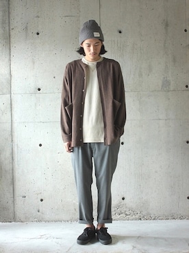 「BASISBROEK（バシスブルック）のアイテム（スラックス）」を使った、daikiさん（メンズ・180cm）の秋コーディネート