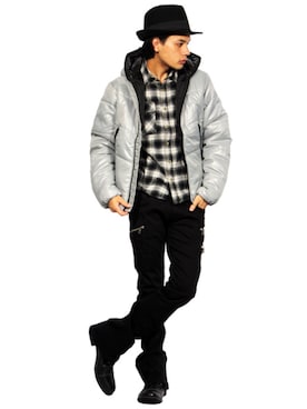 「８(eight)（エイト）のアイテム（ダウンジャケット/コート）」を使った、8(eight)さん（メンズ・175cm）の夏コーディネート