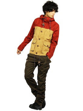 「８(eight)（エイト）のレザー ブレスレット 革 皮 バングル（バングル/リストバンド）」を使った、8(eight)さん（メンズ・175cm）の秋コーディネート