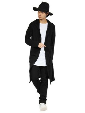 「８(eight)（エイト）のレザー ブレスレット 革 皮 バングル（バングル/リストバンド）」を使った、8(eight)さん（メンズ・175cm）の冬コーディネート