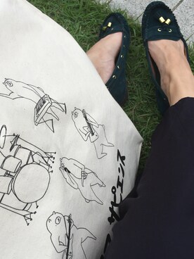 「アイテム（モカシン/デッキシューズ、グリーン系）」を使った、o-tamさん（レディース・162cm）の秋コーディネート