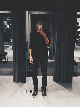 「roots（ルーツ）のアイテム」を使った、RyoVanderwoodsenさん（メンズ・180cm）の秋コーディネート