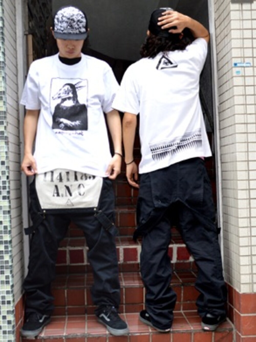 「キャップ、オーバーオール、ストリート、メッシュキャップ、アナーク、SIS、スイス、ANARC」｜「ANARC of hexのANARC OF HEX MOGZ MESH CAP（キャップ、ブラック系）」を使った、S・I・S（非公式）さん（メンズ・180cm）の夏コーディネートの1枚目の写真