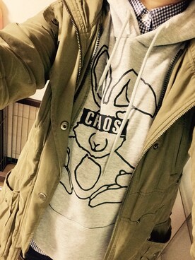 「パーカー×シャツ」｜「アイテム（モッズコート）」を使った、いとさん（レディース・162cm）の春コーディネート
