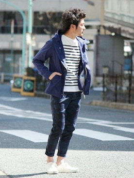 「ブルー x ホワイト」｜「アイテム（ブルゾン）」を使った、JOURNAL STANDARD 表参道 スタッフさん（メンズ・175cm）の春コーディネート