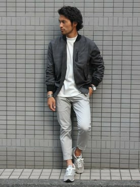 「JOURNAL STANDARD（ジャーナルスタンダード）のアイテム（MA-1）」を使った、JOURNAL STANDARD 表参道 スタッフさん（メンズ・175cm）の夏コーディネート