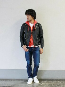 「JOURNAL STANDARD（ジャーナルスタンダード）のアイテム（ライダースジャケット）」を使った、JOURNAL STANDARD 表参道 スタッフさん（メンズ・175cm）の夏コーディネート