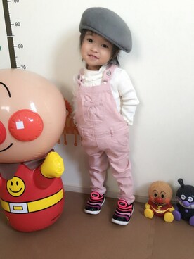 「Rodeo Crowns（ロデオクラウンズ）のアイテム（ハンチング/ベレー帽）」を使った、NANA☆SHIN😘さん（キッズ・80cm）の春コーディネート
