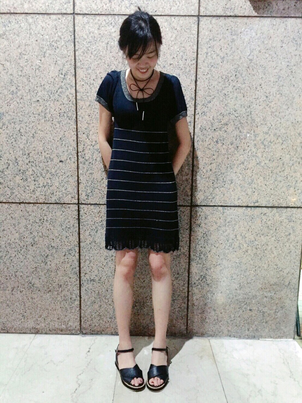 「ootd、lady」｜「NATURAL BEAUTY BASICのアイテム（ワンピース、ブラック系）」を使った、林湛瑜さん（レディース・170cm）の秋コーディネートの1枚目の写真