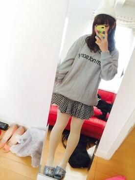 「THRASHER（スラッシャー）のWEGO/THRASHERニットキャップ（ニットキャップ/ビーニー、ホワイト系）」を使った、AYANO☺︎さん（レディース・156cm）の春コーディネート