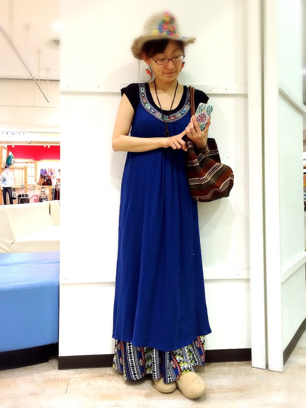 「夏ワンピース」｜「チャイハネの【チャイハネ】チペコワンピース（ワンピース、ブルー系）」を使った、たかいずみっとさん（レディース・158cm）の春コーディネートの1枚目の写真