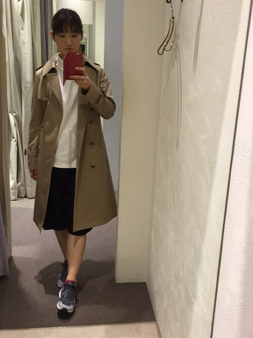 風になびくコートがかっこいい