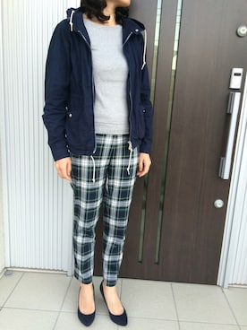 「アイテム（マウンテンパーカー、ブルー系）」を使った、natsuさん（レディース・158cm）の秋コーディネート