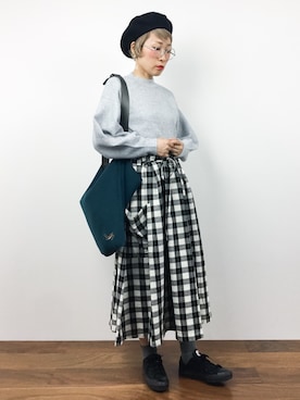 「ドルマン」｜「アイテム（ハンチング/ベレー帽）」を使った、ひいこさん（レディース・154cm）の秋コーディネート