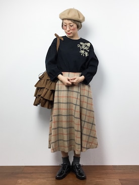 「フリルトート」｜「アイテム（ハンチング/ベレー帽）」を使った、ひいこさん（レディース・154cm）の秋コーディネート