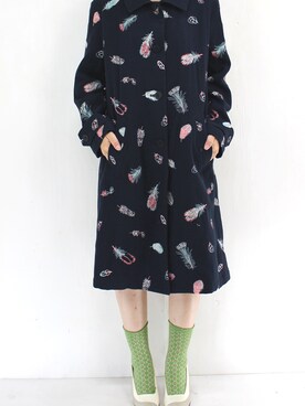 「刺繍」｜「アイテム（ステンカラーコート）」を使った、kuriさん（レディース・158cm）の春コーディネート