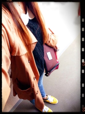 「襟付きトップス」｜「アイテム（トレンチコート）」を使った、teto❁さん（レディース・158cm）の秋コーディネート