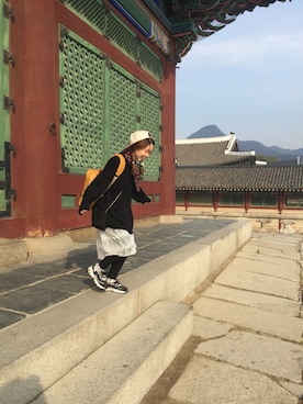 「OFFICIAL GOODS（オフィシャルグッズ）のアイテム」を使った、suuuxxxxさん（レディース・158cm）の秋コーディネート