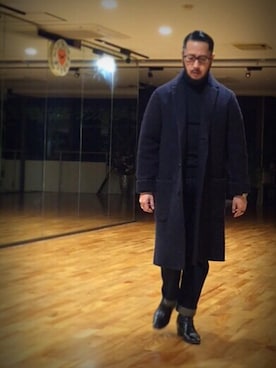 「リーバイス501」｜「アイテム（チェスターコート）」を使った、大竹辰郎さん（メンズ・170cm）の冬コーディネート