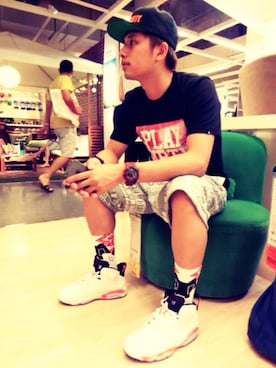 Jerry Lin さんのコーディネート