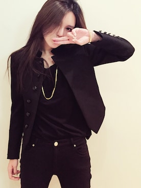 「SAINT LAURENT PARIS（サンローランパリ）のアイテム（ブルゾン）」を使った、周扬青さん（レディース・164cm）の秋コーディネート