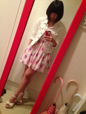 新子愛佳さんのコーディネート