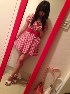 新子愛佳さんのコーディネート