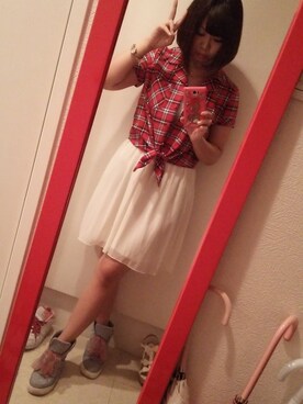 新子愛佳さんのコーディネート