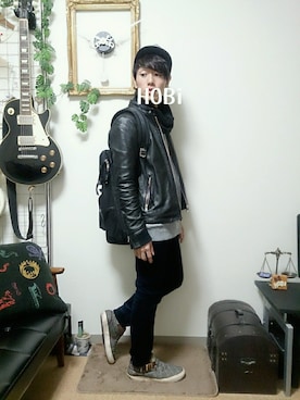 「DISCOVERED（ディスカバード）のアイテム（スウェット）」を使った、HOBiさん（メンズ・159cm）の秋コーディネート