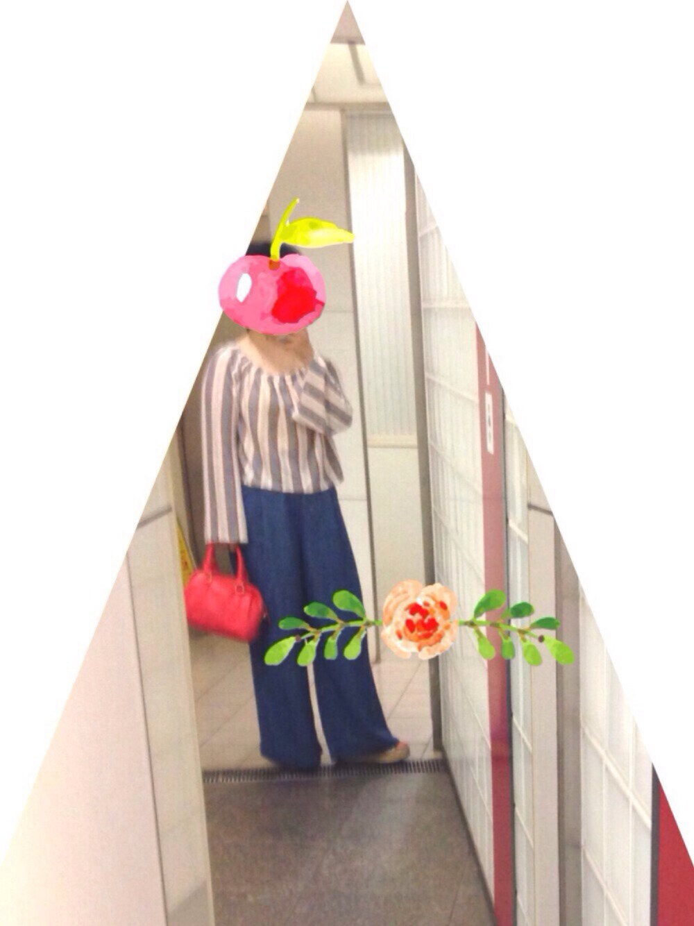「デニムパンツ、ワイドパンツ、ボヘミアン」｜「w closetのデニムタックワイドパンツ（パンツ、ブルー系）」を使った、megumiさん（レディース・153cm）の春コーディネートの1枚目の写真
