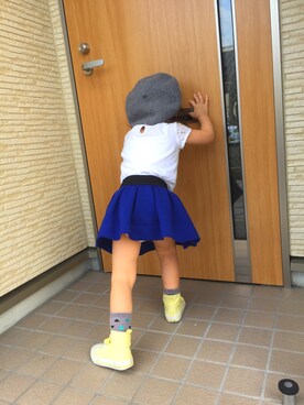 「JENNI（ジェニィ）のアイテム（スカート、ブルー系）」を使った、ann.さん（キッズ・110cm）の秋コーディネート