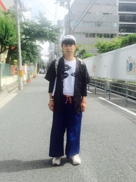 「Supreme （シュプリーム）のアイテム（キャップ、ホワイト系）」を使った、やのゆきおさん（メンズ・165cm）の夏コーディネート