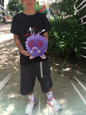 「banal chic bizarre（バナルシックビザール）のTENHO T-SHIRT（Tシャツ/カットソー、ブラック系）」を使った、やのゆきおさん（メンズ・165cm）の秋コーディネート
