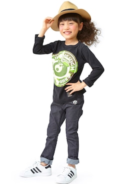 「STORIES（ストーリーズ）のアイテム」を使った、storiesさん（キッズ・110cm）の秋コーディネート