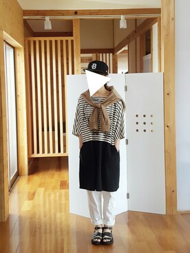 「肩掛け」｜「アイテム（ブルゾン）」を使った、yoshiさん（レディース・158cm）の夏コーディネート