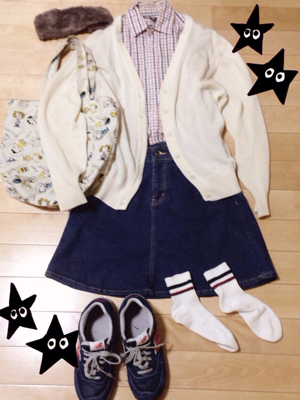 「アメカジ、New Balance、白 ソックス」｜「NEW BALANCEのアイテム（スニーカー、ブルー系）」を使った、i m k nさん（レディース・156cm）の春コーディネートの1枚目の写真