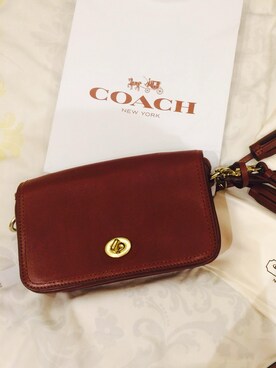 葉姿怡さんのコーディネート