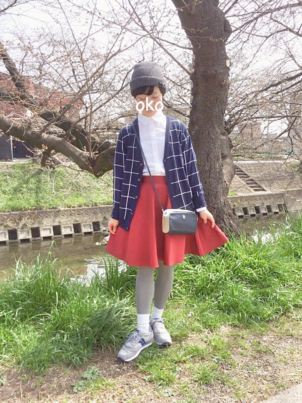 okonomixさんの「ウィンドウペンVネックカーディガン（SEVENDAYS=SUNDAY）」を使ったコーディネート