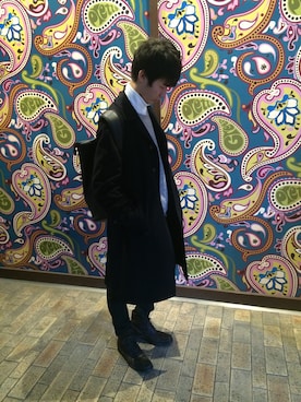 「アイテム（ステンカラーコート）」を使った、タクムさん（メンズ・178cm・10代）の冬コーディネート