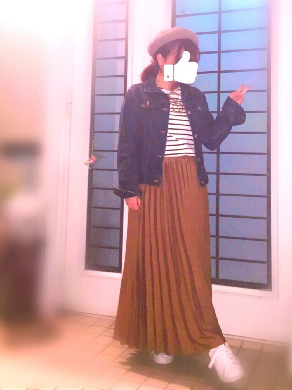 「ootd、秋のコーデ、シンプル、プチプラ、GU、プリーツスカート、デニムジャケット、丸メガネ、ベレー帽、ラブ＆ピース2016」｜「off&onのアイテム（リング、ゴールド系）」を使った、ゆかたろう◎さん（レディース・152cm）の秋コーディネートの1枚目の写真