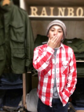 「DEECEEのアイテム（デニムパンツ、ブルー系）」を使った、UMASAKI TATSUYAさん（メンズ・155cm）の冬コーディネート