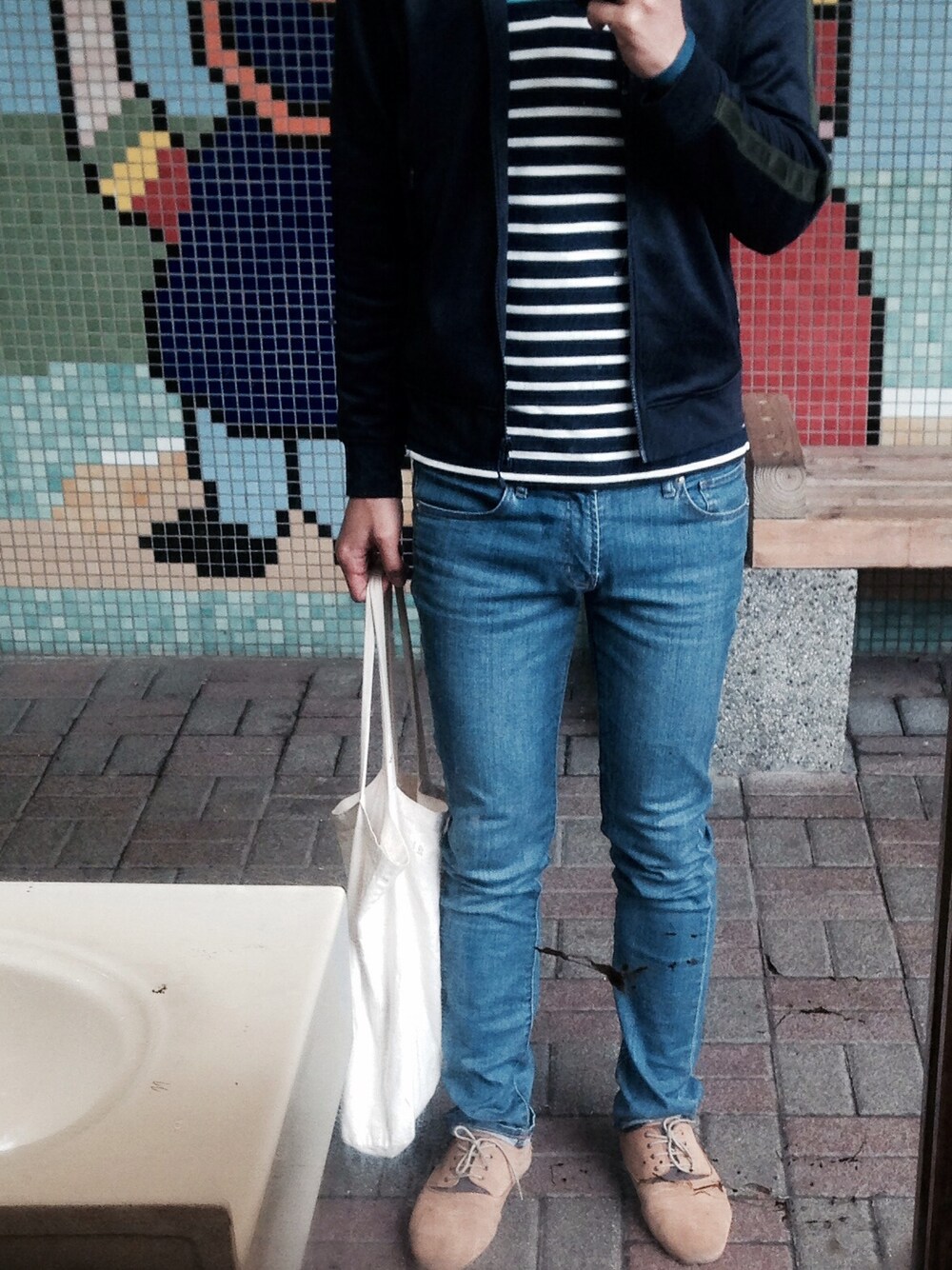 「polo shirts」｜「UNIQLOのアイテム（ポロシャツ、ブルー系）」を使った、billychenさん（メンズ・173cm）の夏コーディネートの1枚目の写真