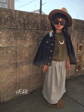 「COMME CA DU MODE（コムサデモード）のアイテム（スウェット）」を使った、LEEさん（キッズ・100cm）の秋コーディネート