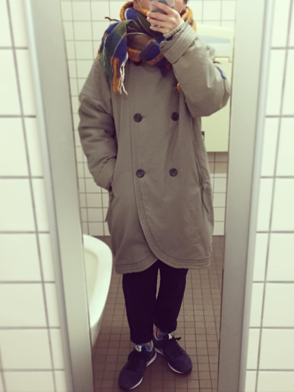 「FRAPBOIS、TSUMORI CHISATO」｜「FRAPBOISのアイテム（マフラー、その他）」を使った、0309さん（レディース・155cm）の冬コーディネートの1枚目の写真