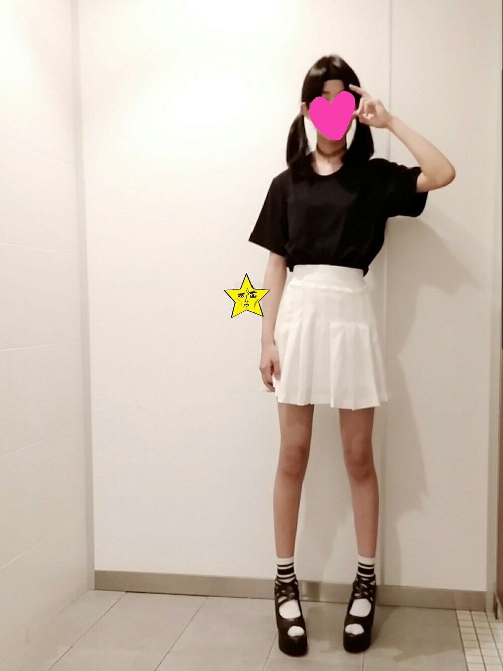 「ラブ＆ピース2015、ホームパーティー、黒白、韓国、おるちゃん」｜「SPINNSのアイテム（スカート、ホワイト系）」を使った、YURIさん（レディース・165cm）の秋コーディネートの1枚目の写真
